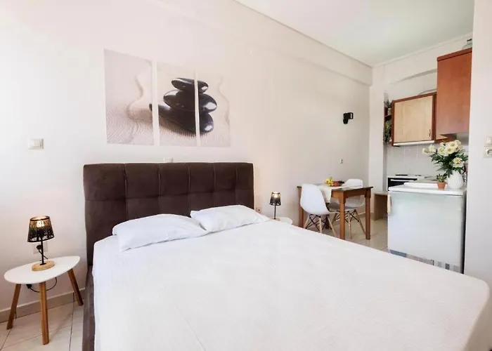 Paralia Vergas Apartman *